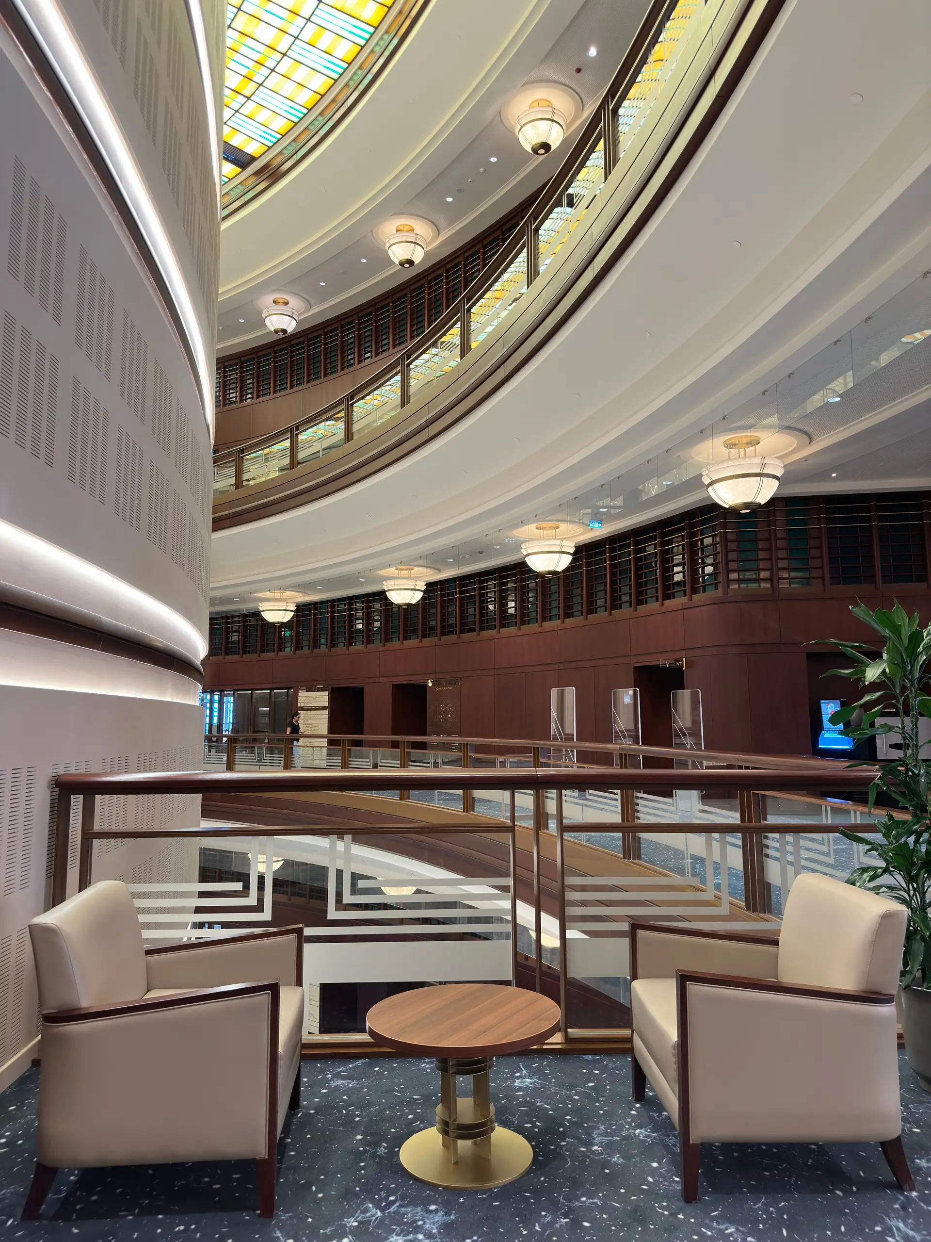 Elegantna hotelska soba Calderonresortstay